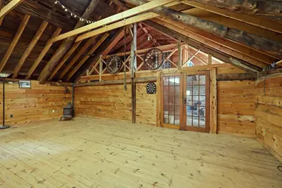 70 Old Princeton Rd, Hubbardston, MA 01452 - Photo 23