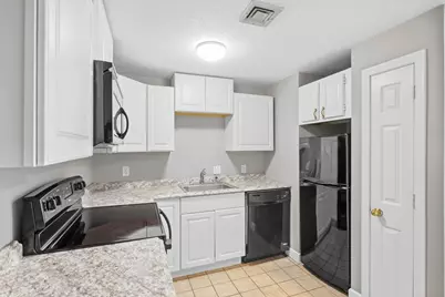 219 Central Street #2B, Lowell, MA 01852 - Photo 17