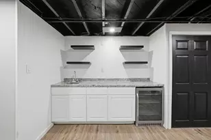 7 Athens St, Auburn, MA 01510 - Photo 23