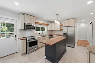 7 Athens St, Auburn, MA 01510 - Photo 5