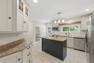 7 Athens St, Auburn, MA 01510 - Photo 7