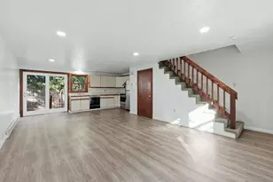 5A Warwick St, Auburn, MA 01501 - Photo 7