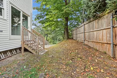 5A Warwick St #1, Auburn, MA 01501 - Photo 23
