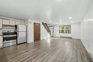 5A Warwick St, Auburn, MA 01501 - Photo 5