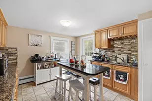 49 South St, Northborough, MA 01532 - Photo 9