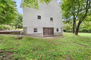 49 South St, Northborough, MA 01532 - Photo 23