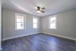 252 Somerset Ave, Taunton, MA 02780 - Photo 3