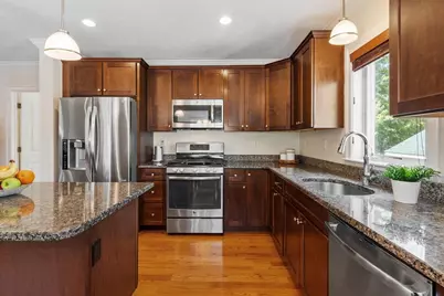 13 Commodore Way #13, Westford, MA 01886 - Photo 7