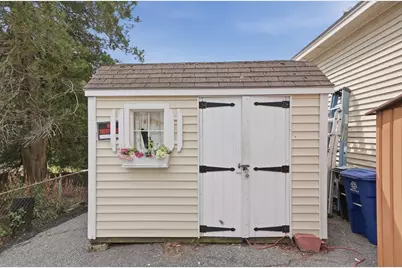 11 Coleman Street, Peabody, MA 01960 - Photo 33
