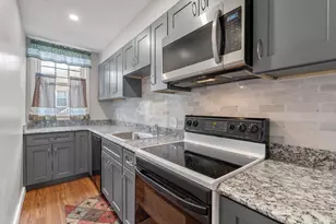 134 Commonwealth Ave, Worcester, MA 01604 - Photo 3
