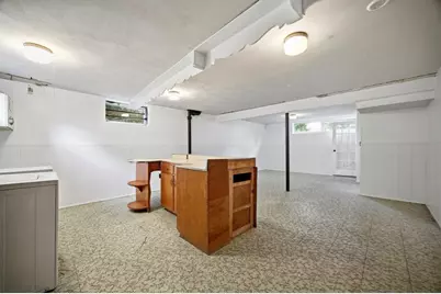 74 Springfield St, Springfield, MA 01107 - Photo 15