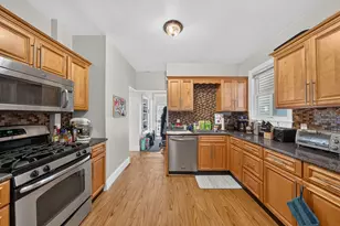 319 Highland Ave, Somerville, MA 02144 - Photo 25