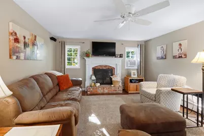 14 Oak Cir, Holden, MA 01520 - Photo 7
