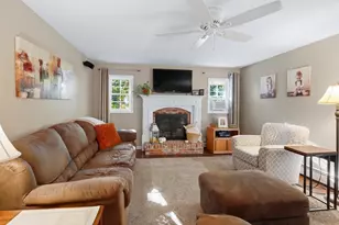 14 Oak Cir, Holden, MA 01520 - Photo 7