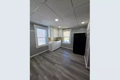 32 Agawam St #2, Lowell, MA 01852 - Photo 5