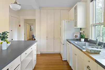 16 Coolidge Ave, Cambridge, MA 02138 - Photo 15