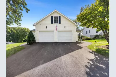 30 William Onthank Ln #30, Southborough, MA 01772 - Photo 5