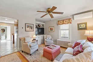 37 Hartz St, Gloucester, MA 01930 - Photo 15