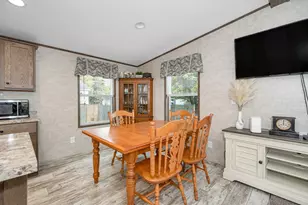 41 B St, Seabrook, NH 03874 - Photo 9