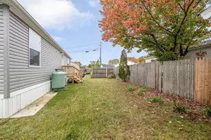 41 B St, Seabrook, NH 03874 - Photo 27