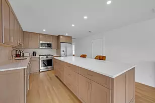 79 Chilmark St, Worcester, MA 01604 - Photo 3