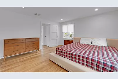 79 Chilmark St, Worcester, MA 01604 - Photo 17