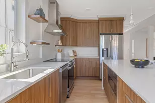 85 Kenmere, Medford, MA 02155 - Photo 1