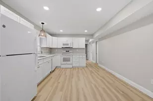 104 Hilltop Dr, Southbridge, MA 01550 - Photo 5