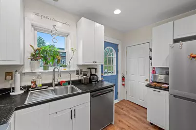 16 Field St, Auburn, MA 01501 - Photo 13