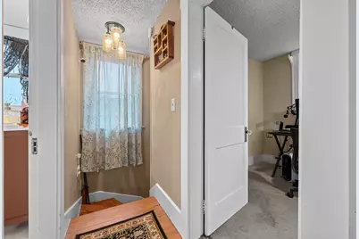 16 Field St, Auburn, MA 01501 - Photo 21
