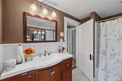 16 Field St, Auburn, MA 01501 - Photo 27
