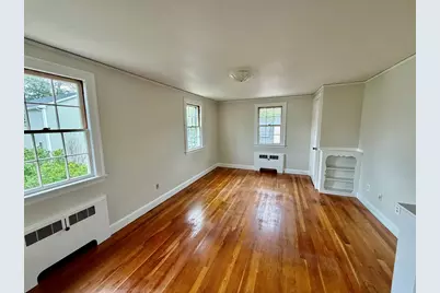 11 Benz St, Springfield, MA 01118 - Photo 7