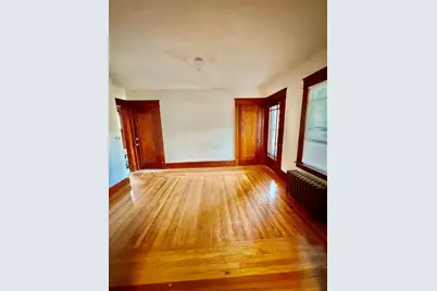 161 Hampden St #2, Springfield, MA 01151 - Photo 9