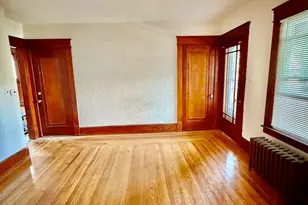 161 Hampden St, Springfield, MA 01151 - Photo 9