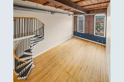 10 Kearney Sq #307, Lowell, MA 01852 - Photo 5
