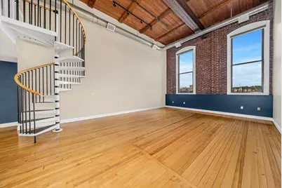10 Kearney Sq #307, Lowell, MA 01852 - Photo 1