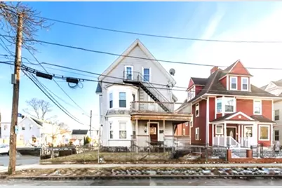 16 Salem St, Lynn, MA 01905 - Photo 1