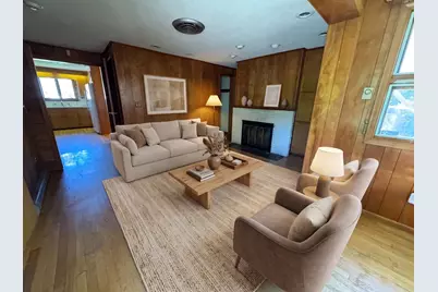 50 Van Horn St, Chicopee, MA 01013 - Photo 11