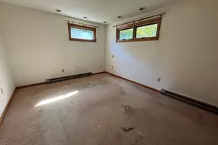 50 Van Horn St, Chicopee, MA 01013 - Photo 19