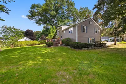 17 Rich Rd, Woburn, MA 01801 - Photo 23