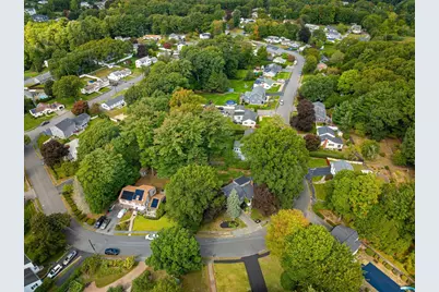 17 Rich Rd, Woburn, MA 01801 - Photo 25