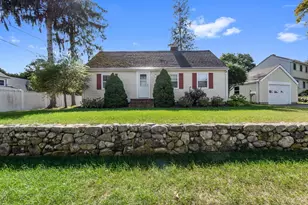 8 Savoy Rd, Hamilton, MA 01982 - Photo 1