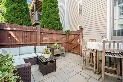6 Franklin St #2, Boston, MA 02129 - Photo 23