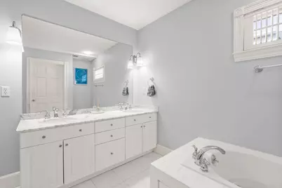 6 Franklin St #2, Boston, MA 02129 - Photo 13