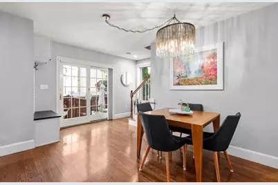 6 Franklin St #2, Boston, MA 02129 - Photo 9
