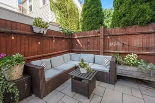 6 Franklin St, Boston, MA 02129 - Photo 23