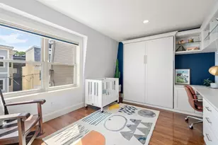 6 Franklin St, Boston, MA 02129 - Photo 15