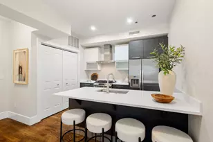 10 St George St, Boston, MA 02118 - Photo 11