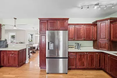 307 S Main Street, Attleboro, MA 02703 - Photo 11