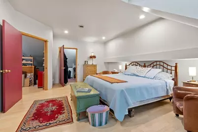 14 Travers St, Gardner, MA 01440 - Photo 25